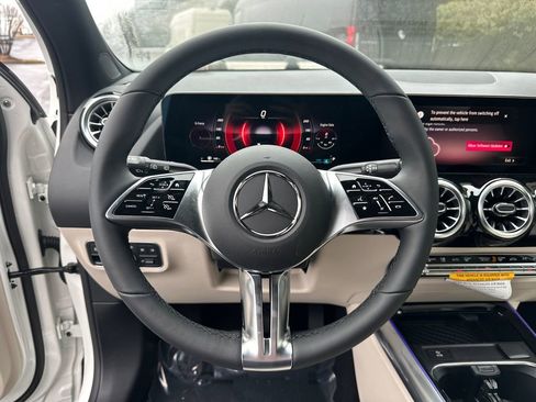 New 2026 Mercedes-Benz GLA 250 image 26