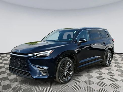 Used 2024 Lexus TX 350 AWD image 5