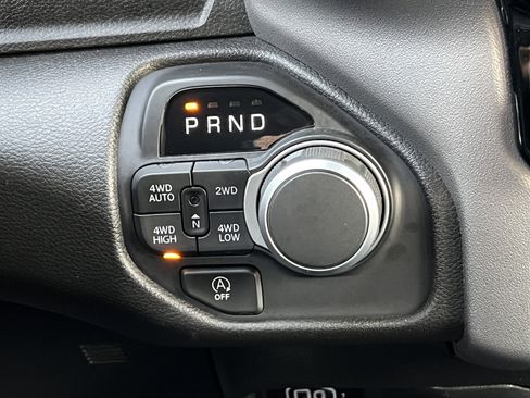 Used 2025 RAM 1500 Big Horn image 29