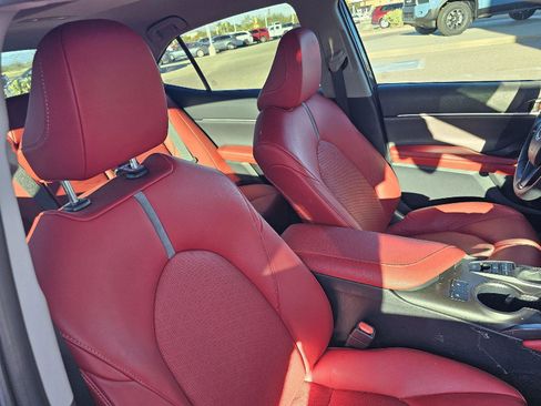 Used 2023 Toyota Camry XSE w/ Blackout Package (TMS) image 11