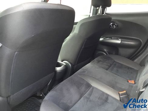 Used 2017 Nissan Juke SV image 25