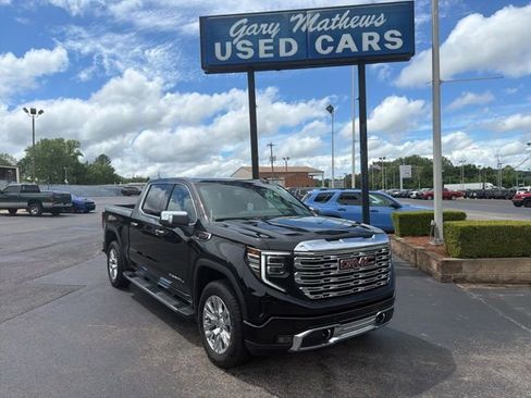 Used 2025 GMC Sierra 1500 Denali AWD/4WD image 3