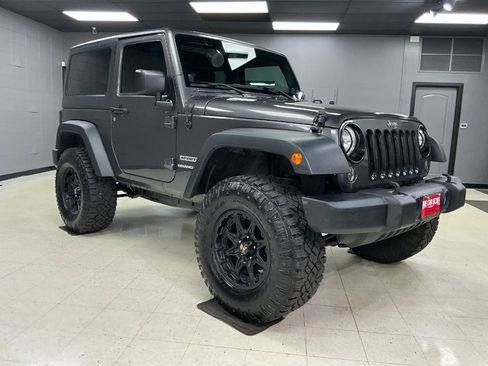 Used 2014 Jeep Wrangler Sport w/ Quick Order Package 23S AWD/4WD image 2