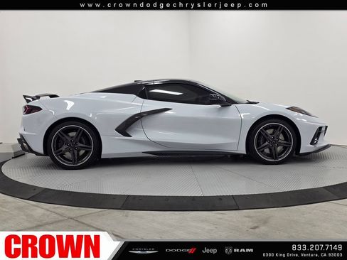 Used 2024 Chevrolet Corvette Stingray Premium Conv w/ Z51 Performance Package RWD image 8