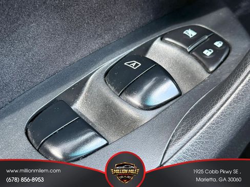 Used 2013 Nissan Altima 2.5 S FWD image 23