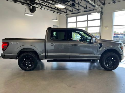 Used 2024 Ford F150 Lariat AWD/4WD image 9