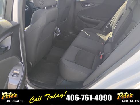 Used 2025 Chevrolet Malibu LT FWD image 17