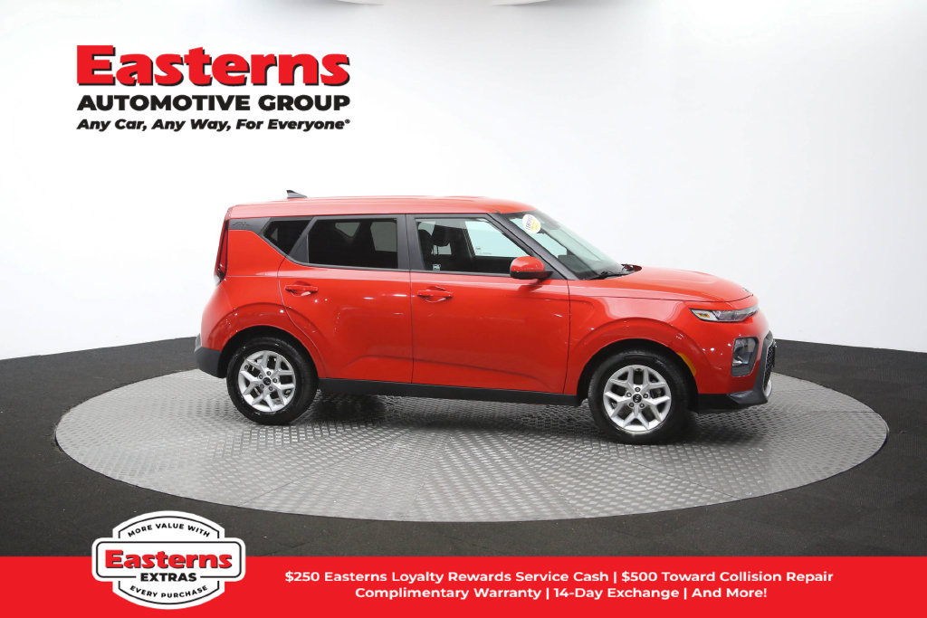 Used 2020 Kia Soul S FWD image 45