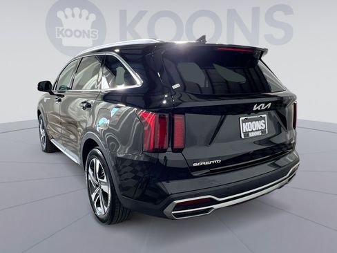 Used 2023 Kia Sorento EX AWD/4WD image 4