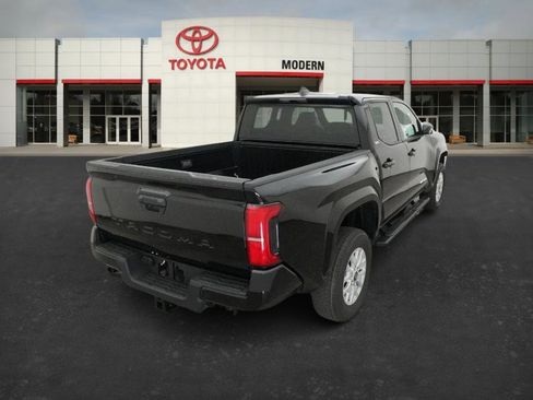 New 2025 Toyota Tacoma SR5 image 19