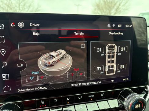 New 2025 GMC Canyon Elevation w/ Convenience Package image 33