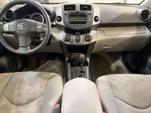 Used 2011 Toyota RAV4 2WD w/ Base L4 Extra Value Pkg image 20