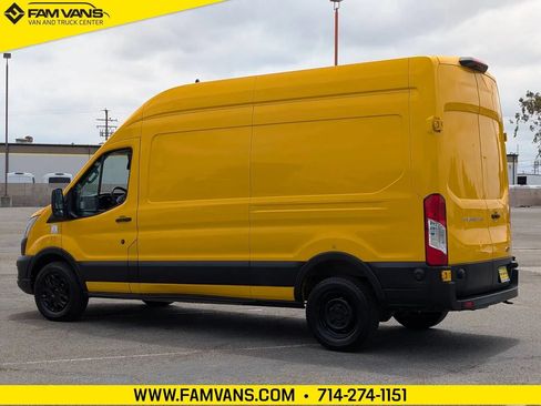 Used 2023 Ford Transit 250 148 High Roof w/ Load Area Protection Package RWD image 5