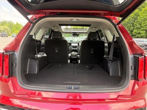 Used 2022 Kia Sorento SX AWD/4WD image 32