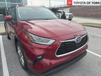 Used 2021 Toyota Highlander Limited video 1