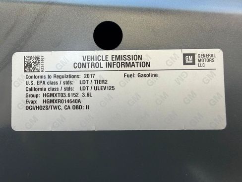 Used 2017 Cadillac XT5 FWD image 39