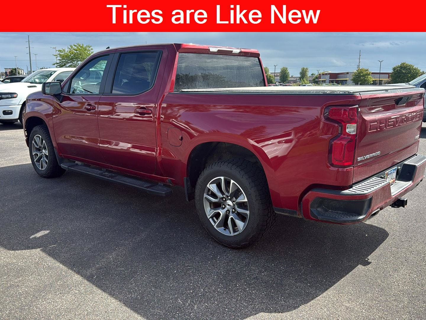 Used 2021 Chevrolet Silverado 1500 RST w/ Z71 Off-Road Package AWD/4WD image 2
