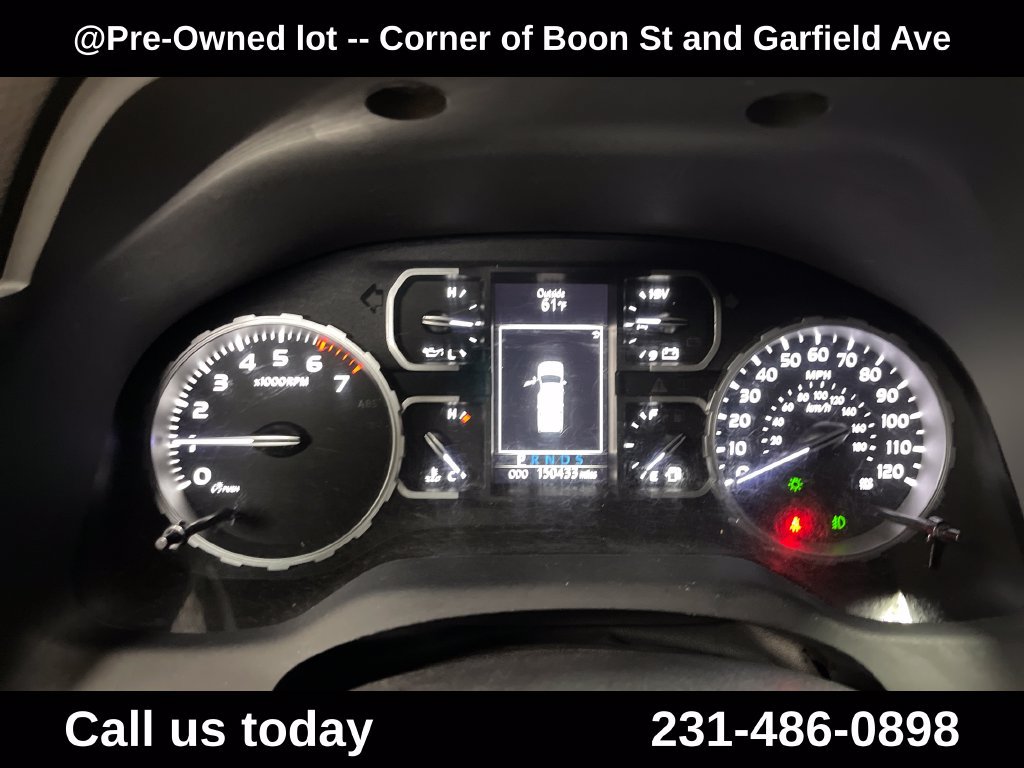 Used 2021 Toyota Tundra SR5 w/ TRD Off-Road Package AWD/4WD image 20