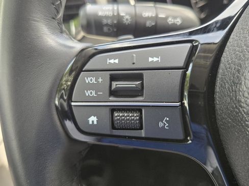 Used 2025 Honda Pilot EX-L image 24