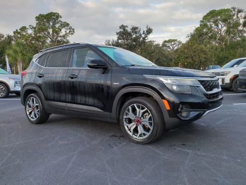 Used 2021 Kia Seltos S image 3