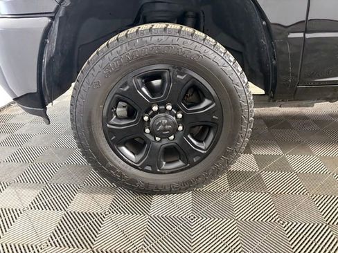 Used 2014 RAM 3500 Big Horn w/ Black Appearance Group image 22