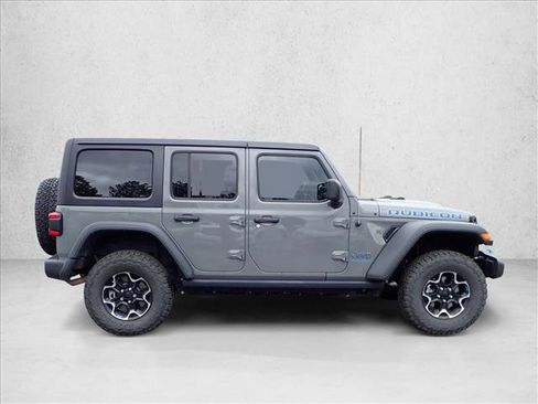 Used 2023 Jeep Wrangler Unlimited Rubicon 4xe w/ Cold Weather Group AWD/4WD image 4