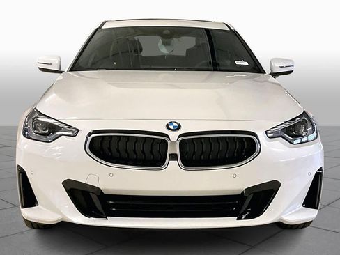 Used 2026 BMW 230i Coupe w/ Premium Package RWD image 3
