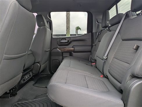 Used 2021 GMC Sierra 1500 SLE w/ Preferred Package image 16