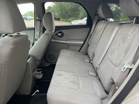Used 2005 Chevrolet Equinox LS w/ Preferred Equipment Group AWD/4WD image 15
