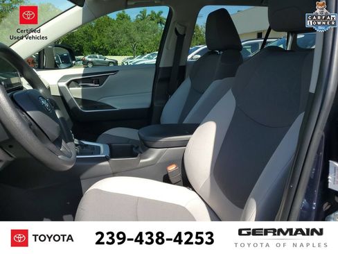Certified 2025 Toyota RAV4 XLE FWD image 19
