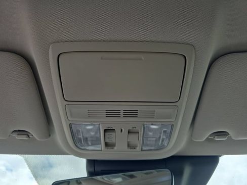Used 2021 Honda Accord EX-L image 28