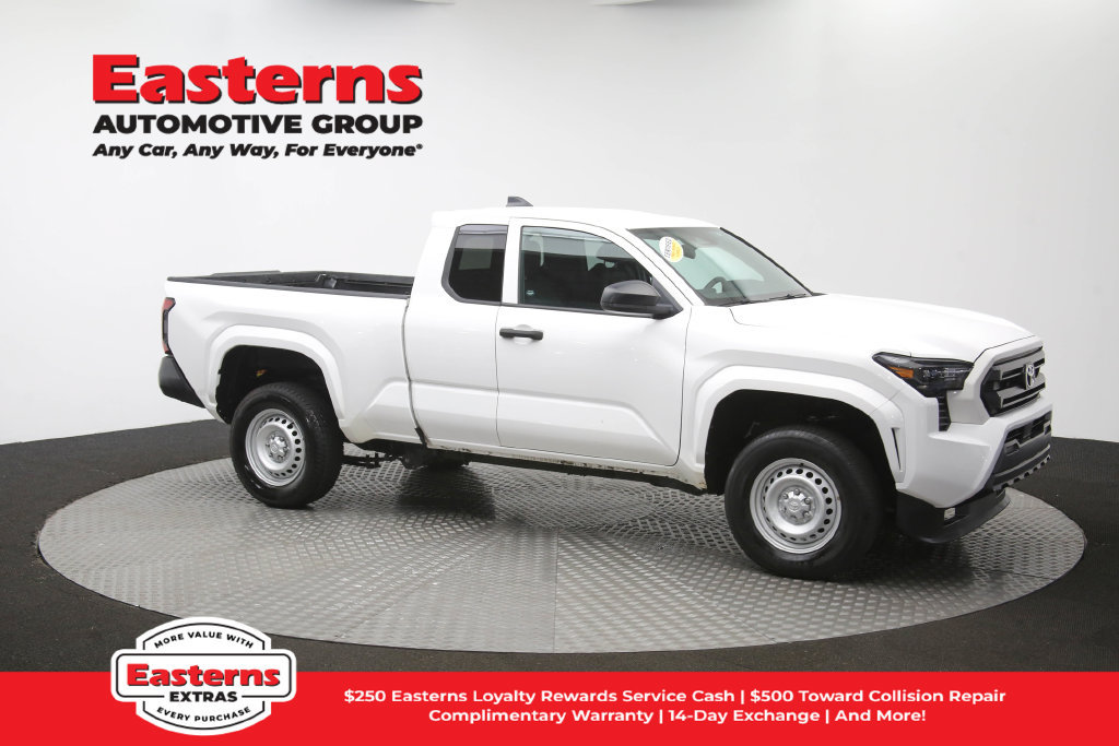 Used 2024 Toyota Tacoma SR RWD image 46