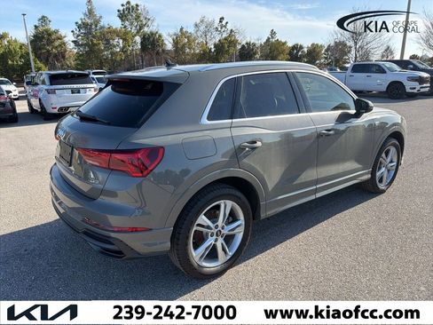 Used 2022 Audi Q3 2.0T Premium w/ Convenience Package image 8