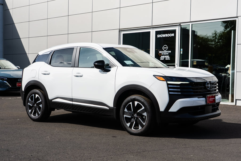 New 2026 Nissan Kicks SV AWD/4WD image 1