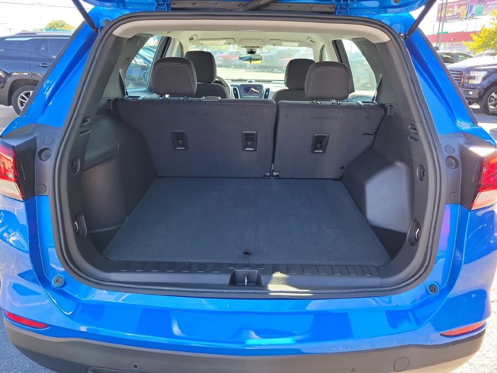 Used 2024 Chevrolet Equinox LS w/ Driver Confidence II Package FWD image 12
