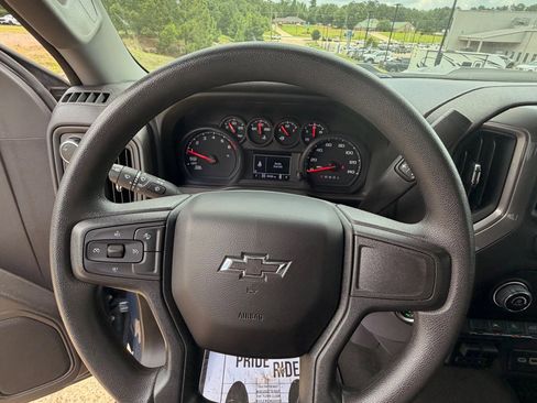 Used 2024 Chevrolet Silverado 1500 Custom Trail Boss w/ LPO, Dark Essentials Package AWD/4WD image 14