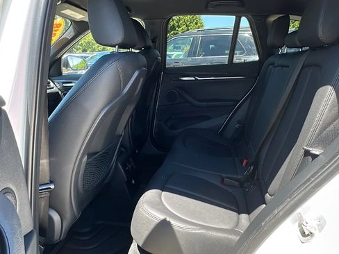 Used 2018 BMW X1 xDrive28i AWD/4WD image 14