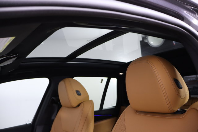 Used 2023 BMW X3 sDrive30i w/ Convenience Package w/ZPA RWD image 18