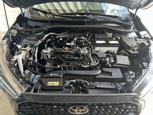 Used 2023 Toyota Corolla Cross L image 35
