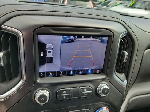Used 2020 GMC Sierra 1500 AT4 w/ AT4 Premium Package AWD/4WD image 32