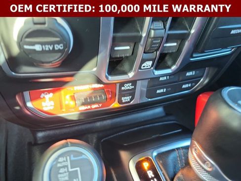 Certified 2021 Jeep Wrangler Unlimited Rubicon AWD/4WD image 35