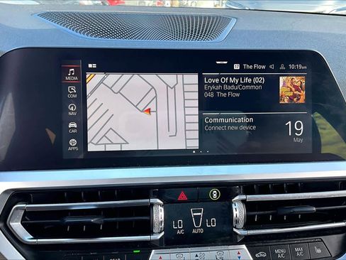 Used 2020 BMW 330i Sedan w/ Premium Package RWD image 30