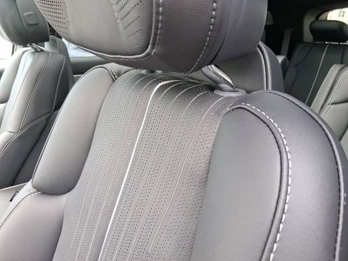 New 2026 Cadillac Vistiq Sport image 24