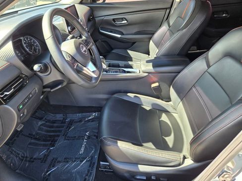 Certified 2024 Nissan Sentra SR w/ SR Premium Package image 11