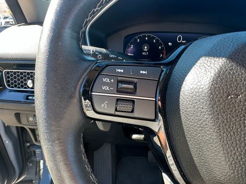 Used 2023 Honda Civic Touring image 27