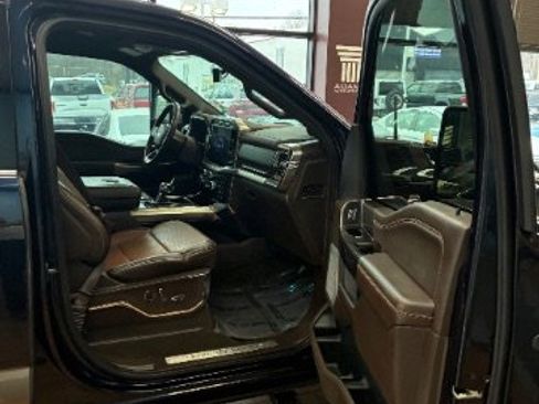 Used 2022 Ford F150 King Ranch w/ Equipment Group 601A High RWD image 35