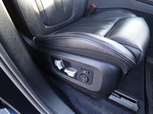 Used 2020 BMW X5 M50i w/ Dynamic Handling Package image 48