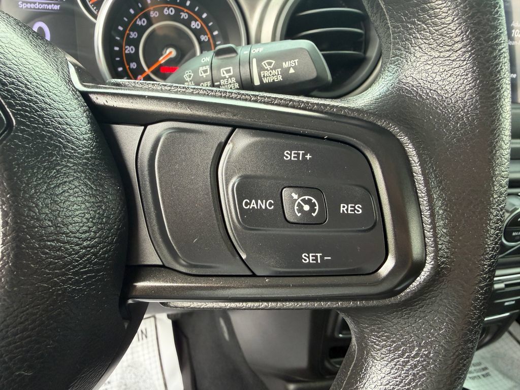 Used 2023 Jeep Wrangler Unlimited Sport AWD/4WD image 8
