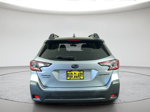Used 2023 Subaru Outback Onyx Edition AWD/4WD image 4