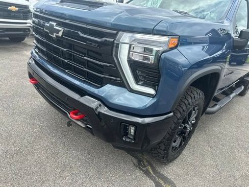 New 2026 Chevrolet Silverado 2500 LTZ w/ LTZ Plus Package AWD/4WD image 9